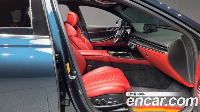 Genesis G80 2022 — photo 17