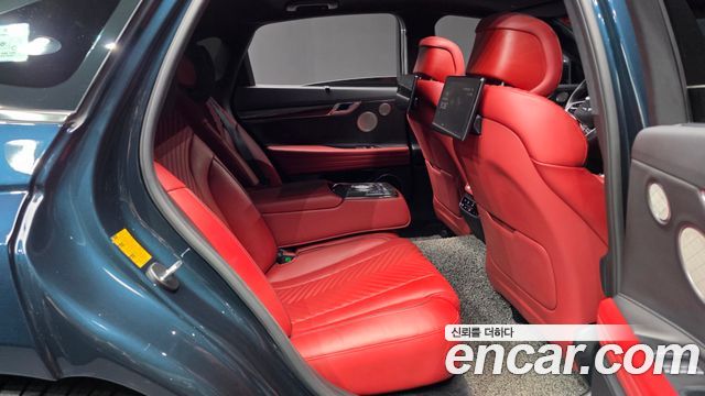 Genesis G80 2022 — photo 18