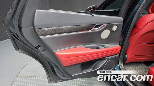 Genesis G80 2022 — photo 15