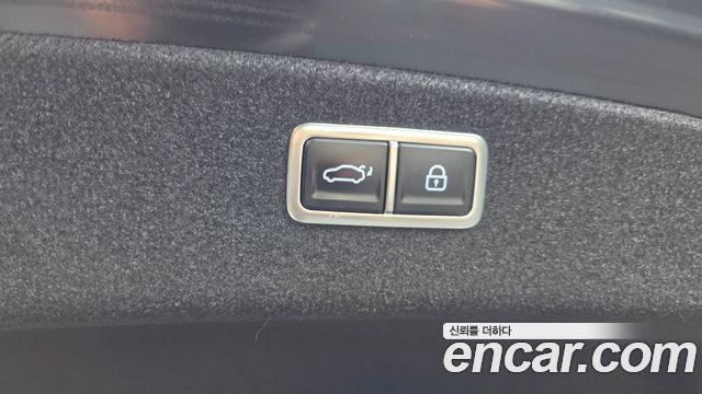 Genesis G80 2022 — photo 41