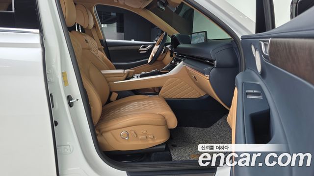 Genesis GV80 2023 — photo 17