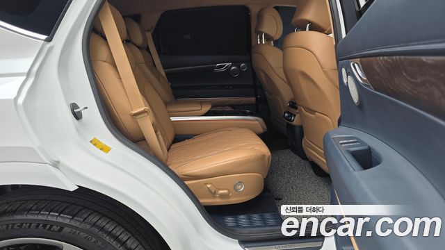 Genesis GV80 2023 — photo 18