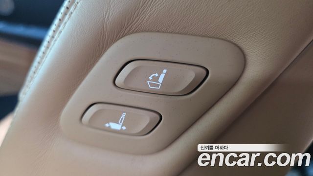 Genesis GV80 2023 — photo 21