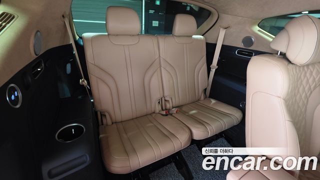 Genesis GV80 2023 — photo 29