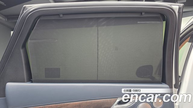 Genesis GV80 2023 — photo 36
