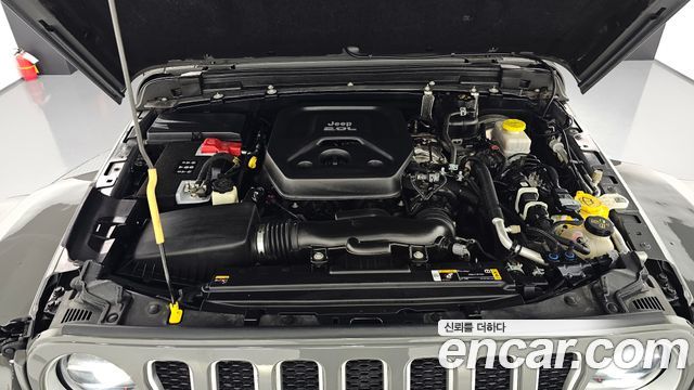 Jeep Wrangler 2021 — photo 6