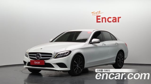 Mercedes-Benz C-Class 2019 — photo 1