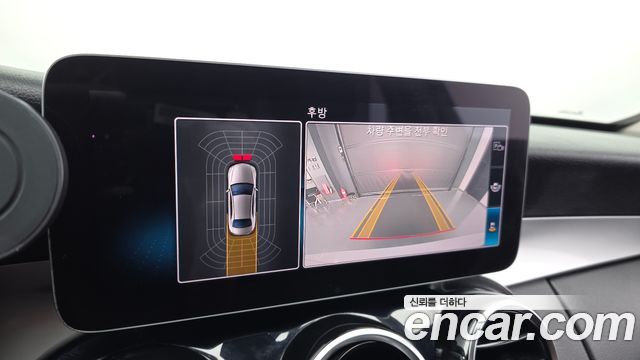 Mercedes-Benz C-Class 2019 — photo 15