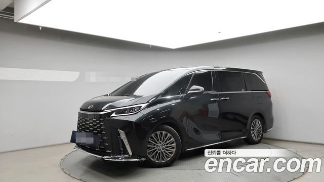 Lexus LM 2025 — photo 3