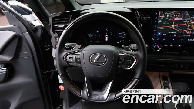 Lexus LM 2025 — photo 6