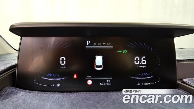 Hyundai Staria 2022 — photo 11