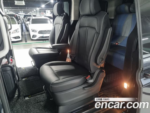 Hyundai Staria 2022 — photo 19