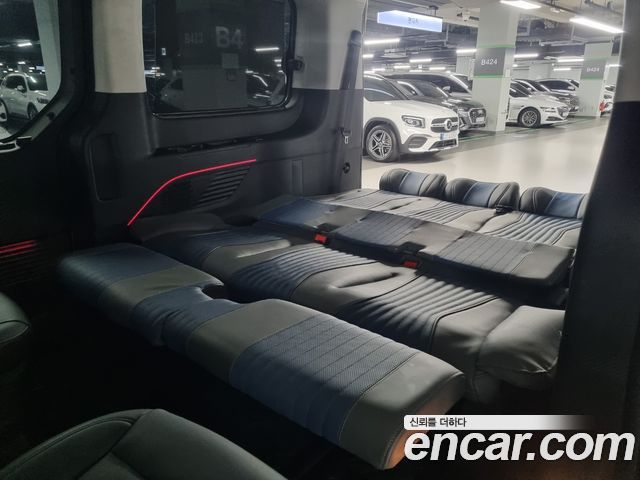 Hyundai Staria 2022 — photo 20