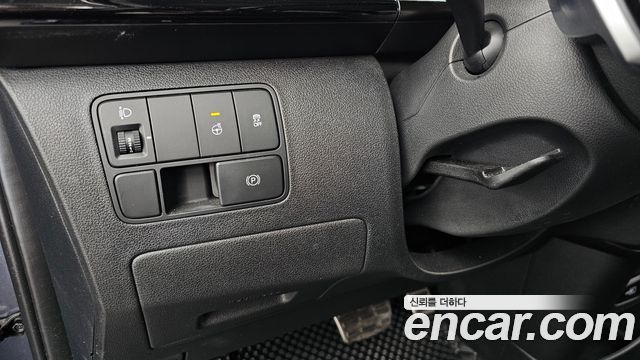 Hyundai Staria 2022 — photo 31