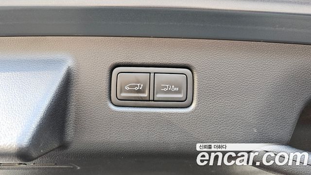 Hyundai Staria 2022 — photo 34
