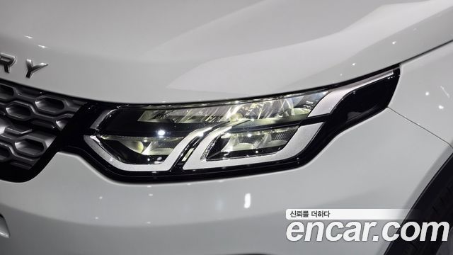 Land Rover Discovery Sport 2022 — photo 8