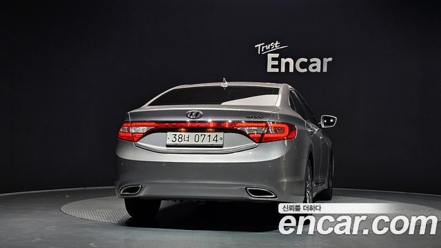 Hyundai Grandeur 2014 — photo 4