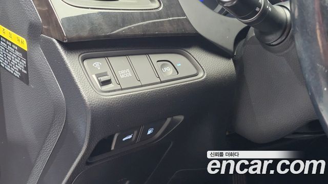Hyundai Grandeur 2014 — photo 16