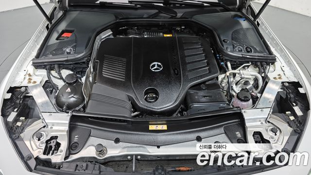 Mercedes-Benz CLS-Class 2021 — photo 6