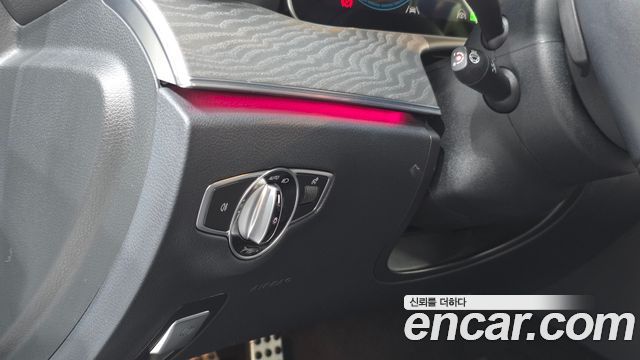 Mercedes-Benz CLS-Class 2021 — photo 26