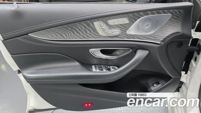 Mercedes-Benz CLS-Class 2021 — photo 14