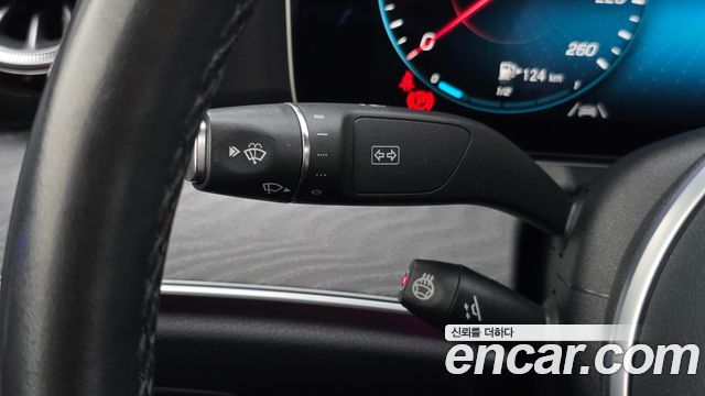 Mercedes-Benz CLS-Class 2021 — photo 28