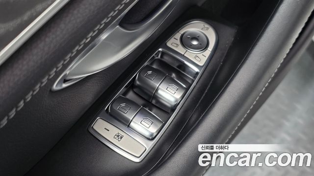 Mercedes-Benz CLS-Class 2021 — photo 29