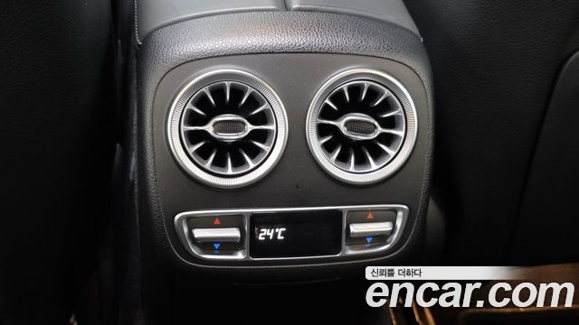 Mercedes-Benz CLS-Class 2021 — photo 36