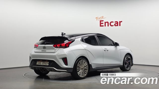 Hyundai Veloster 2018 — photo 2
