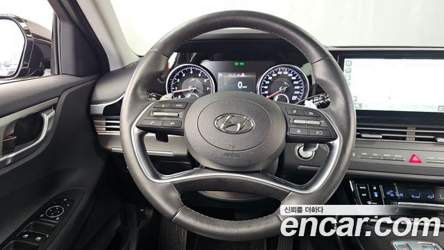 Hyundai Grandeur 2022 — photo 19