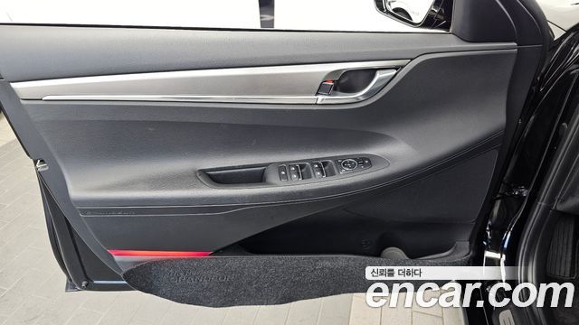 Hyundai Grandeur 2022 — photo 14