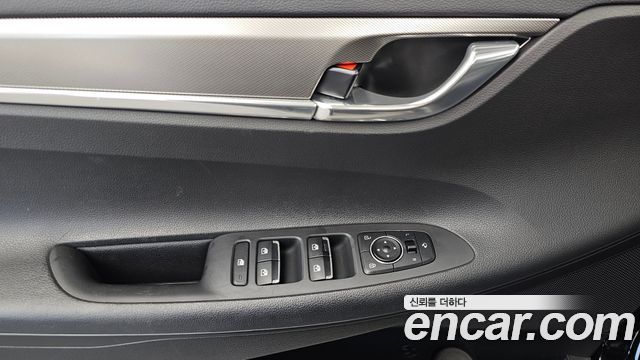 Hyundai Grandeur 2022 — photo 27