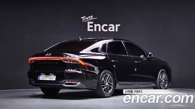 Hyundai Grandeur 2022 — photo 2