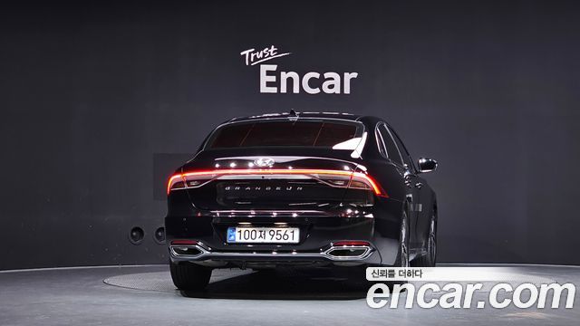 Hyundai Grandeur 2022 — photo 4