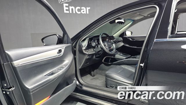 Hyundai Grandeur 2022 — photo 13