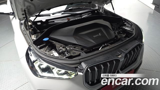BMW iX1 2023 — photo 6
