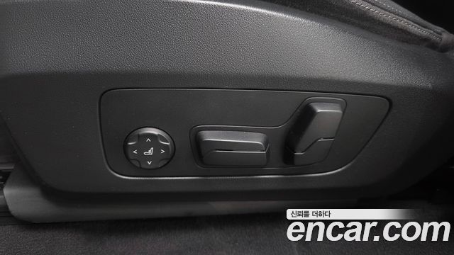 BMW iX1 2023 — photo 31