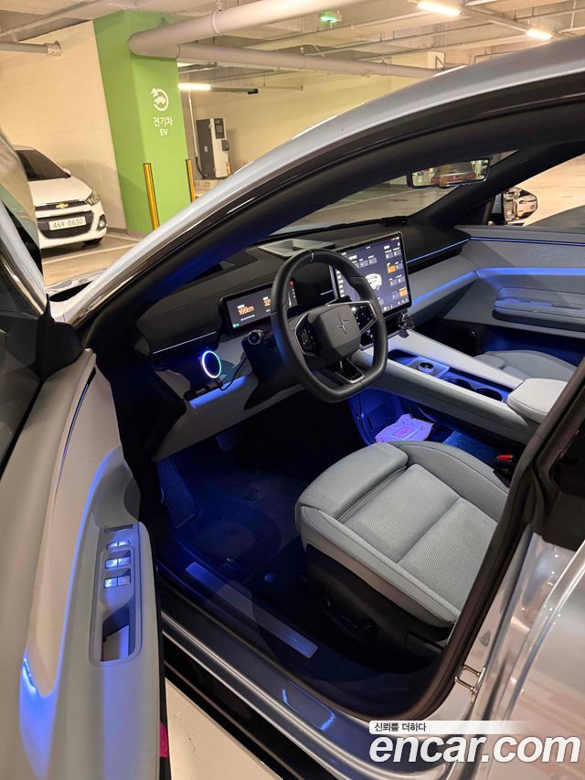 Polestar Polestar 4 2025 — photo 6
