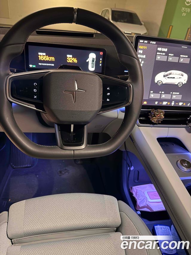 Polestar Polestar 4 2025 — photo 7