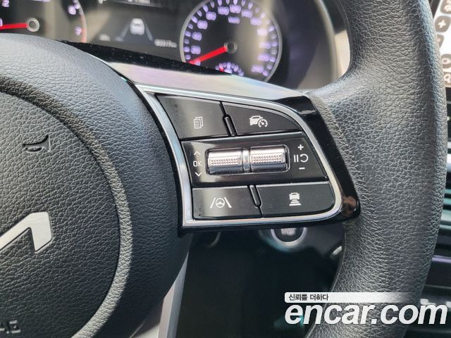 Kia K3 2022 — photo 11