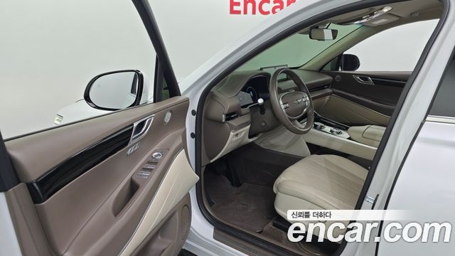 Genesis GV80 2023 — photo 13