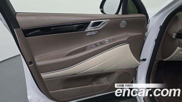 Genesis GV80 2023 — photo 14