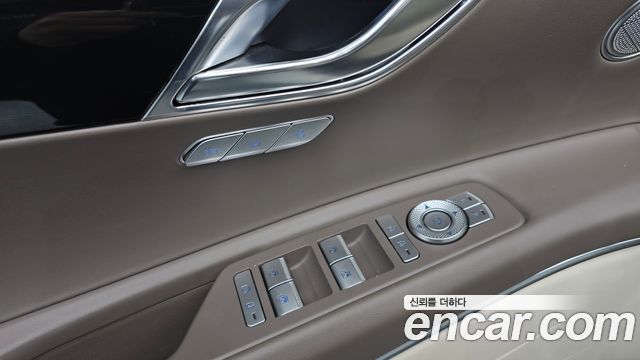 Genesis GV80 2023 — photo 29