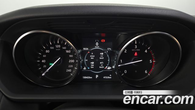 Land Rover Discovery 2019 — photo 11