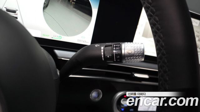 Genesis GV60 2022 — photo 30