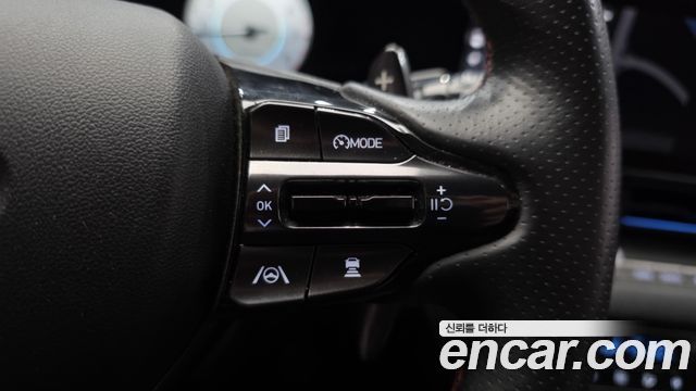 Hyundai AVANTE 2021 — photo 22