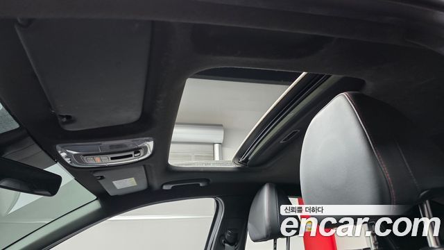 Hyundai AVANTE 2021 — photo 23