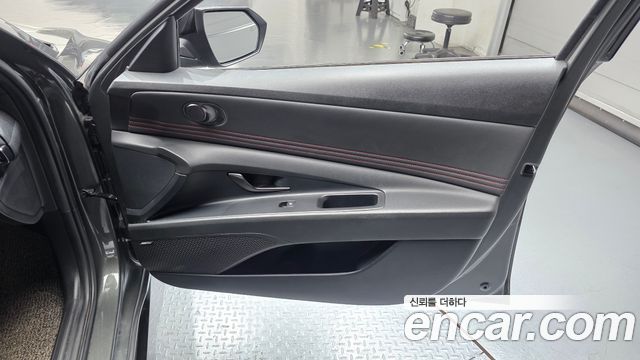 Hyundai AVANTE 2021 — photo 15
