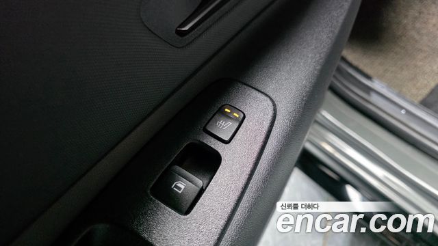 Hyundai AVANTE 2021 — photo 30