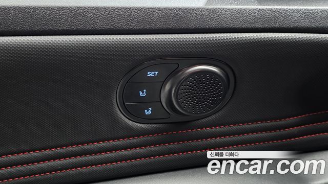 Hyundai AVANTE 2021 — photo 33